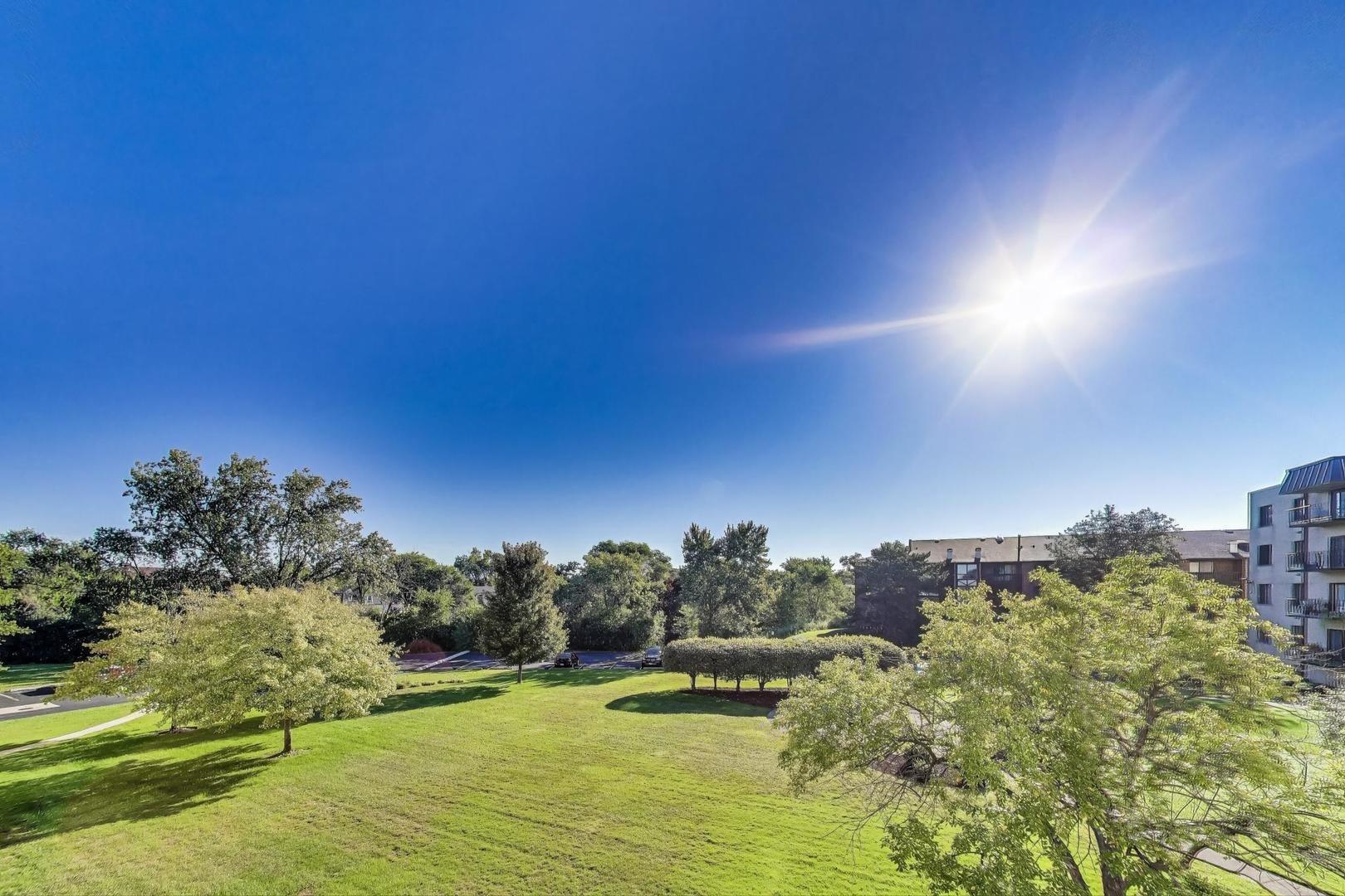 W 104th St, Oak Lawn, IL 60453