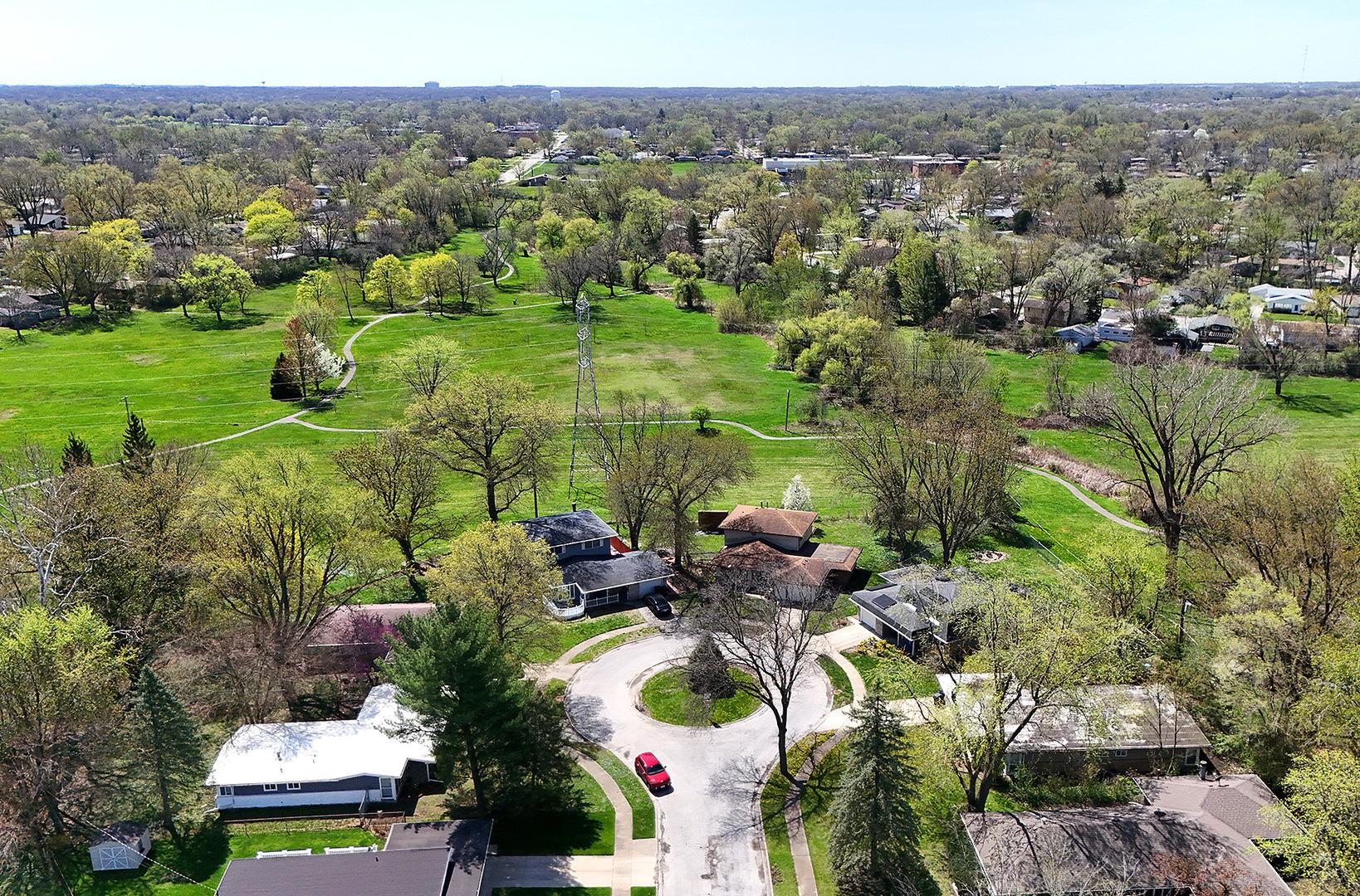 Wayne Ct, Park Forest, IL 60466