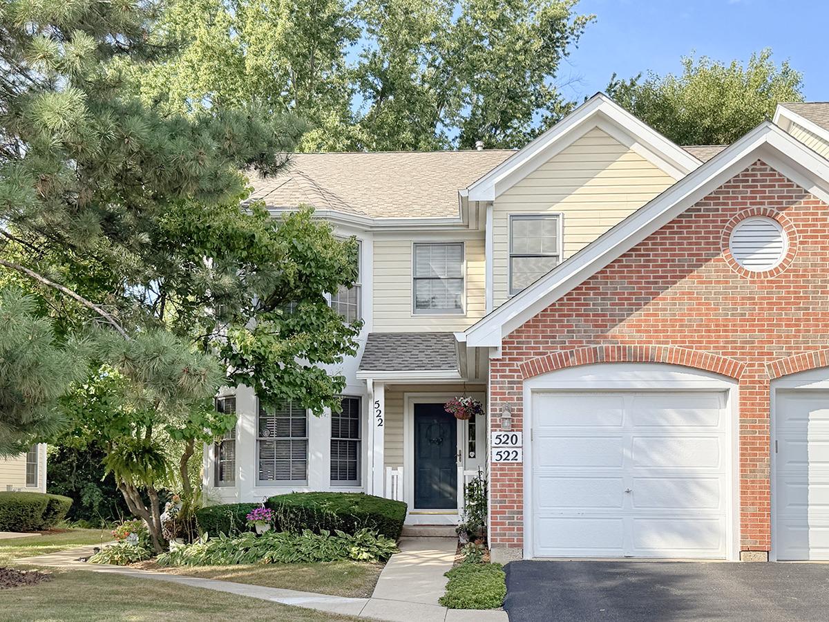 Bradbury Ln, Geneva, IL 60134