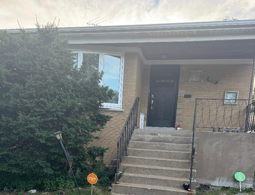 S Clyde Ave, Chicago, IL 60617