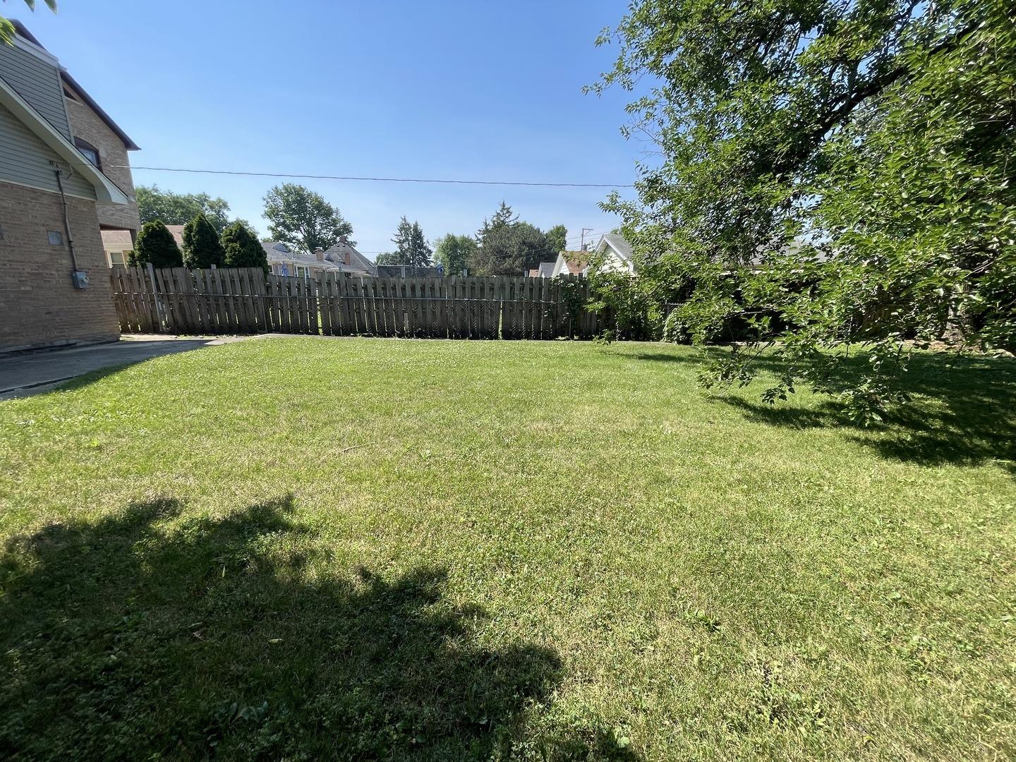 N Neva Ave, Chicago, IL 60707
