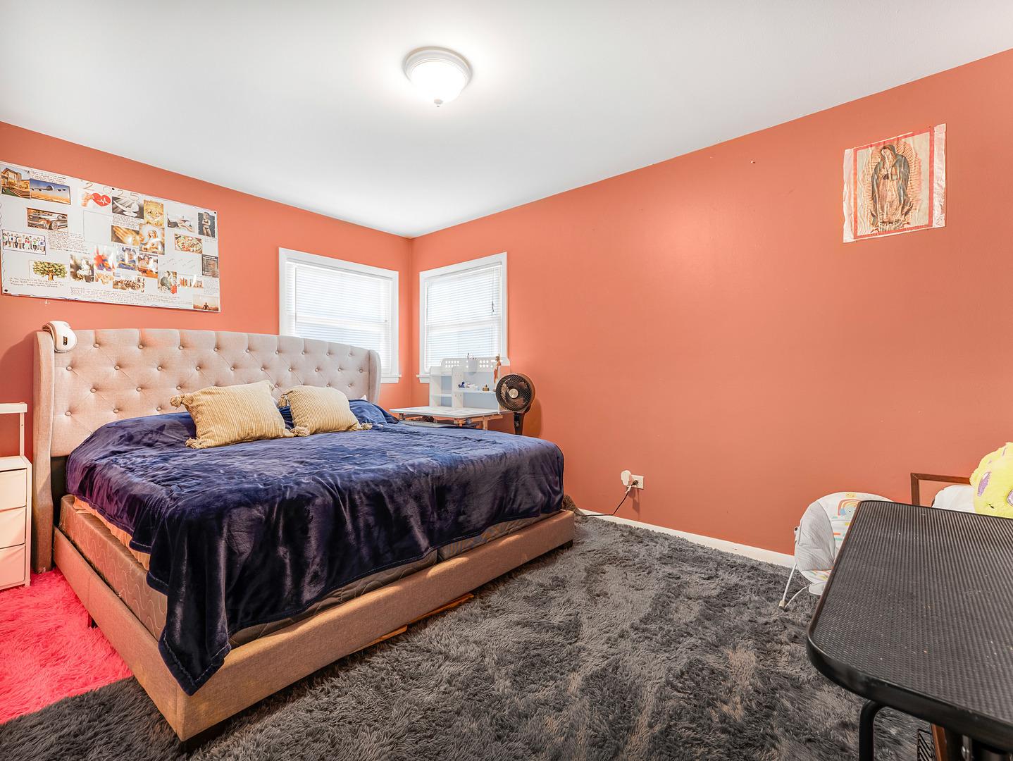W Grand Ave, Elmwood Park, IL 60707