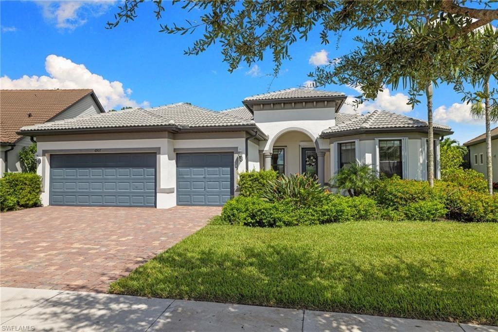 Cocoplum St, Naples, FL 34114
