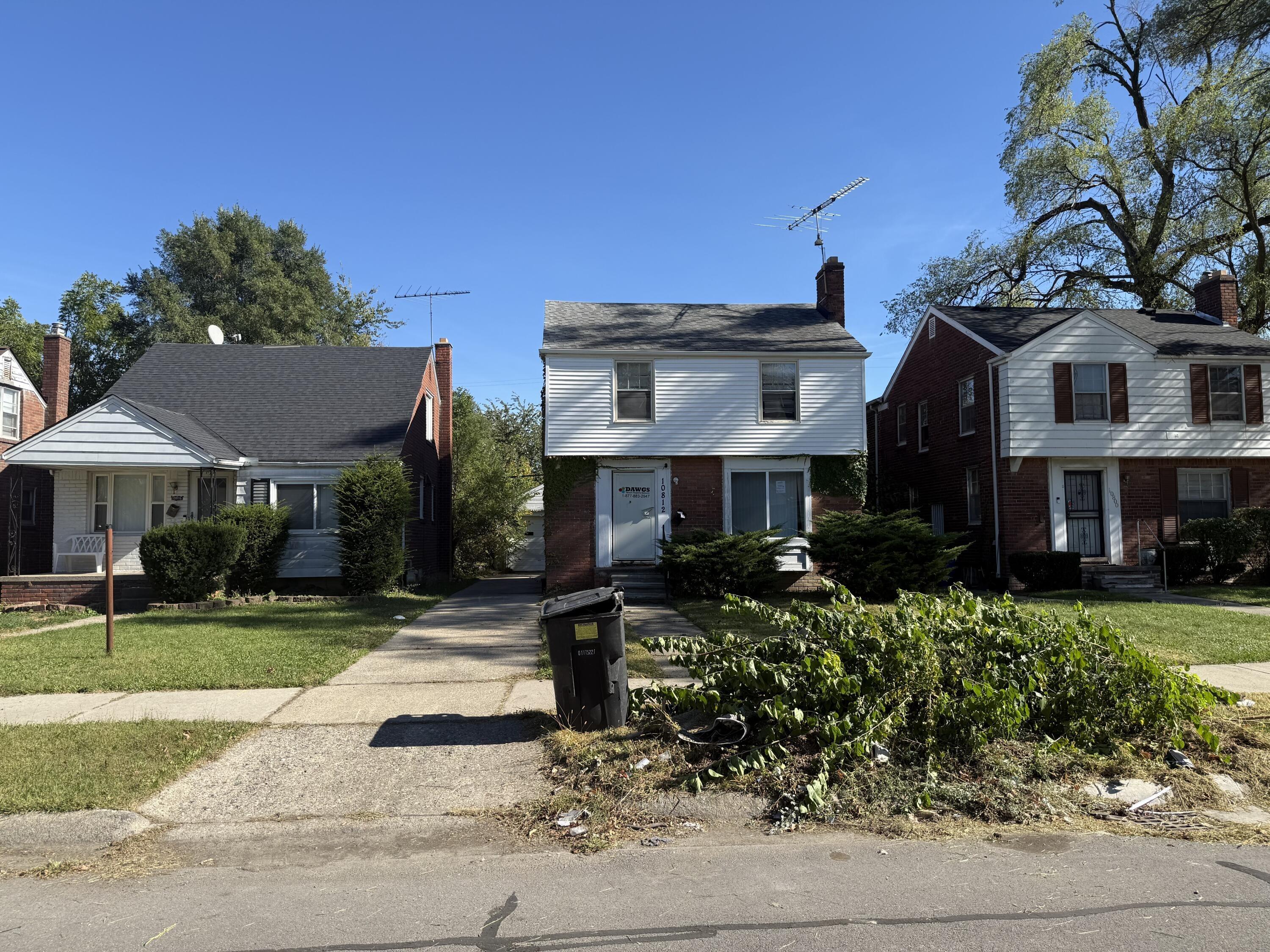 Balfour Rd, Detroit, MI 48224