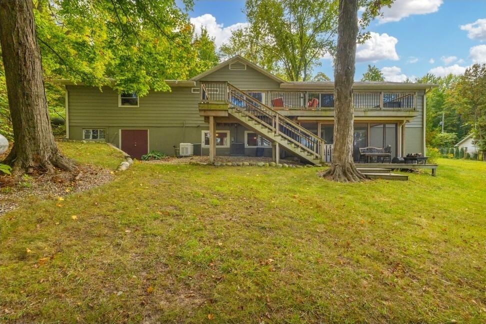 15th Ave, Bloomingdale, MI 49026