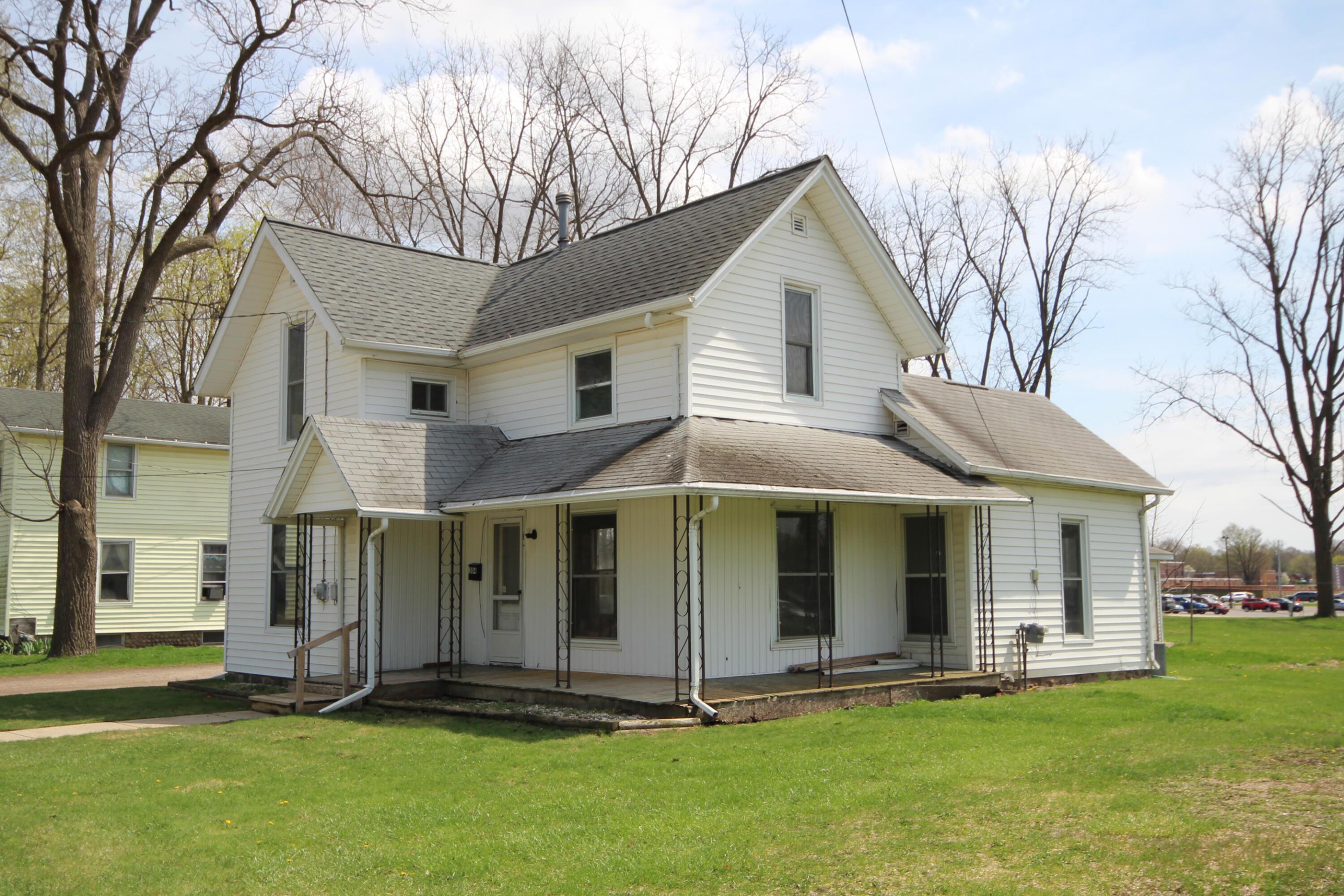 E Prairie St, Vicksburg, MI 49097