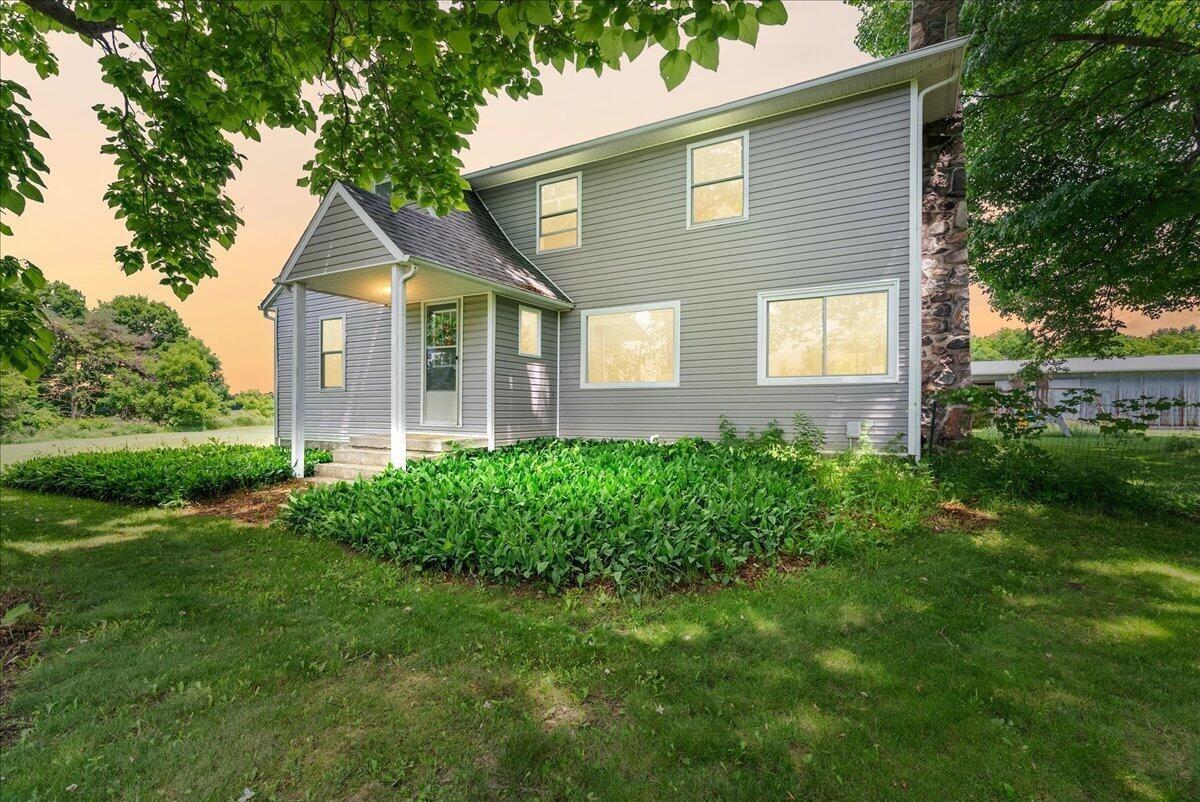 Elliott Rd, Fowlerville, MI 48836