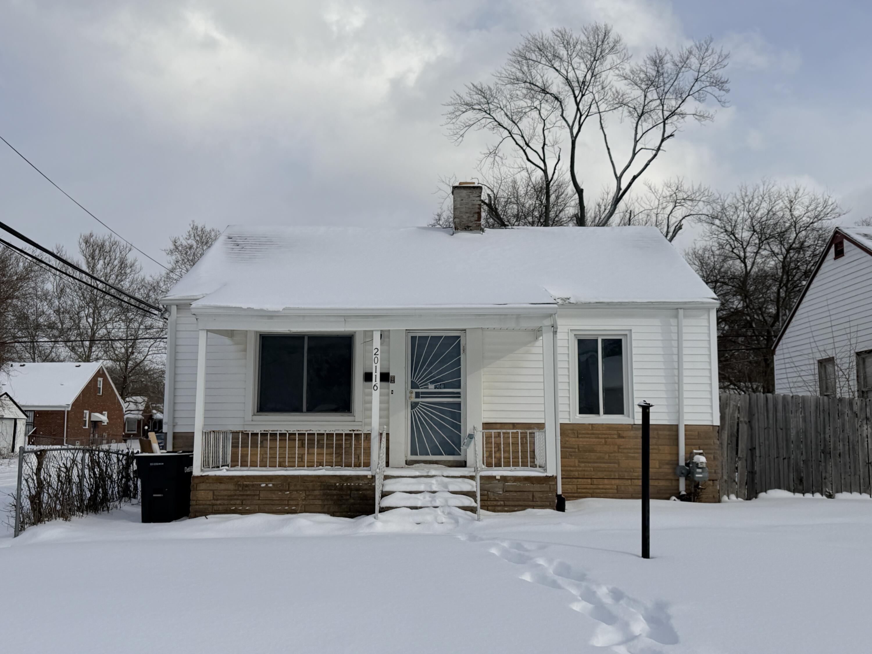 Faust Ave, Detroit, MI 48219