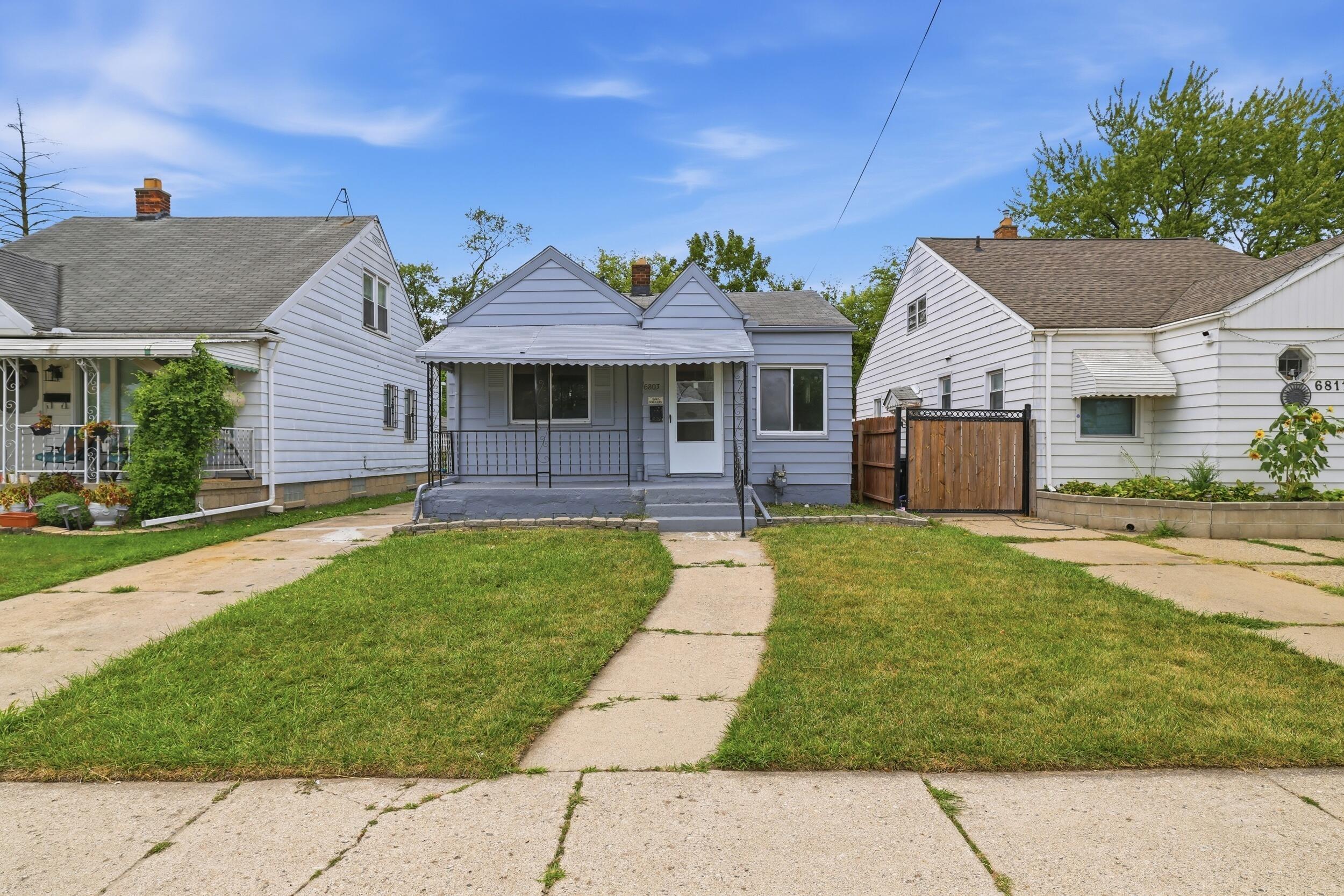 Grandville Ave, Detroit, MI 48228