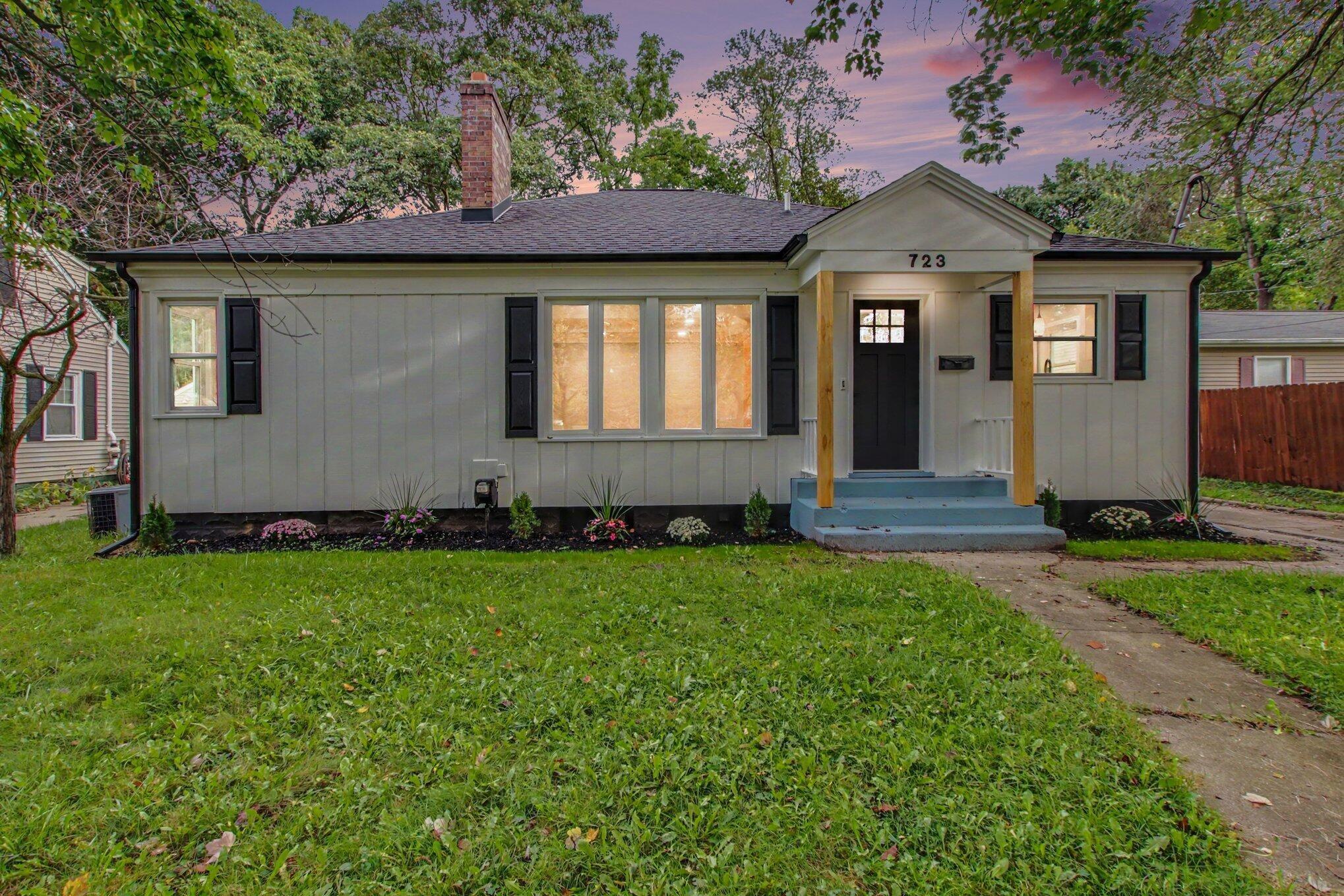 Parchmount Ave, Kalamazoo, MI 49004