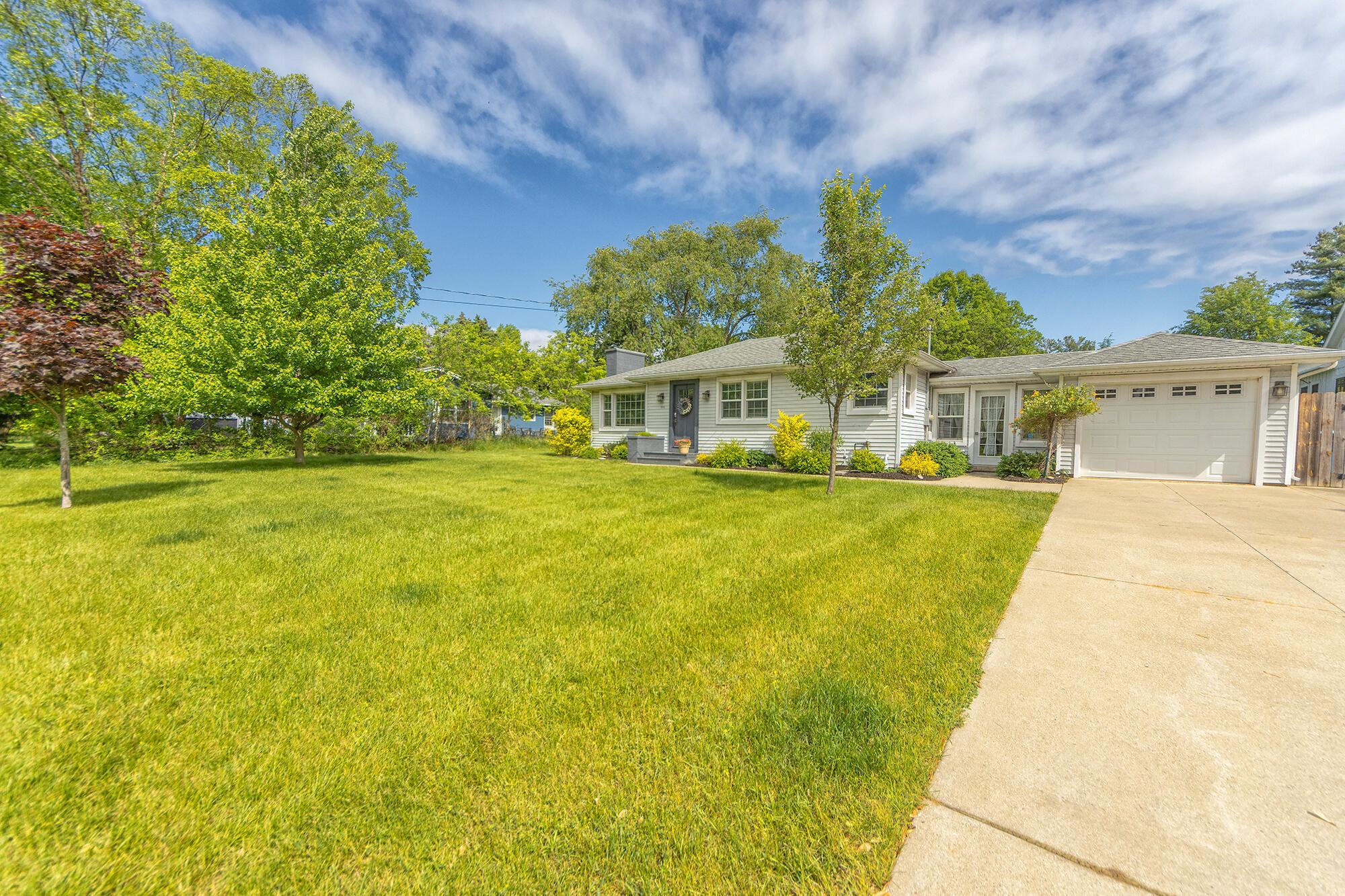 Randolph St, Douglas, MI 49406