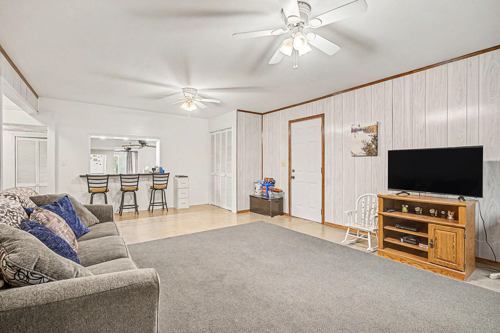 Bishop Rd, Lansing, MI 48911