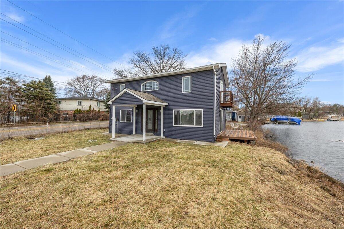 Union Lake Rd, Commerce Township, MI 48382