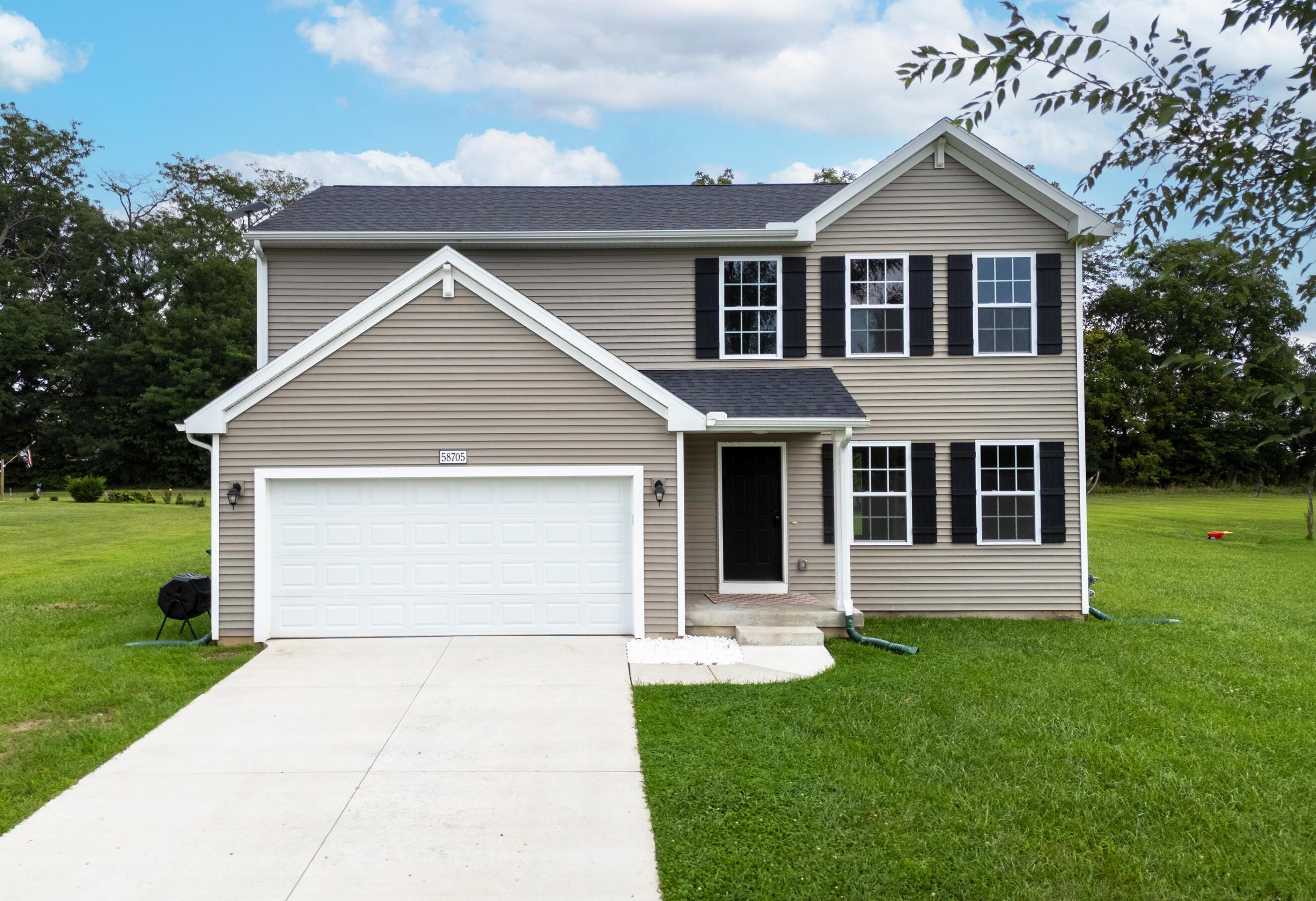 Pond View Ln, Three Rivers, MI 49093