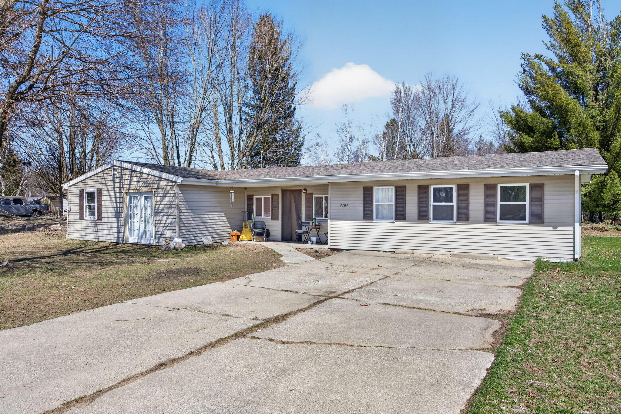 1st St, Barryton, MI 49305