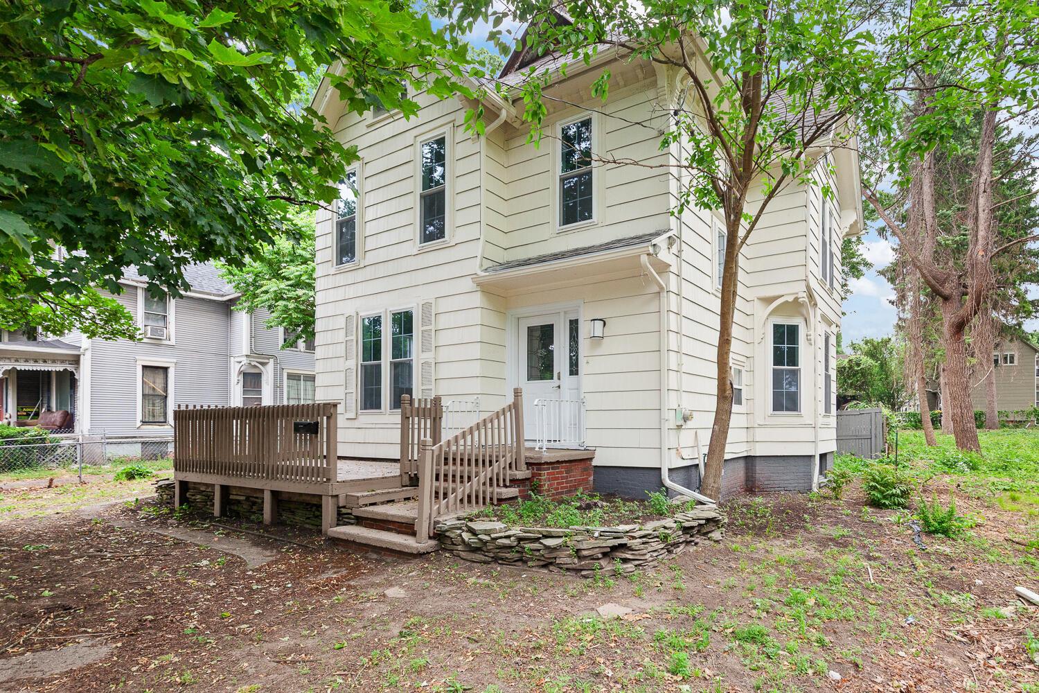 S Main St, Adrian, MI 49221