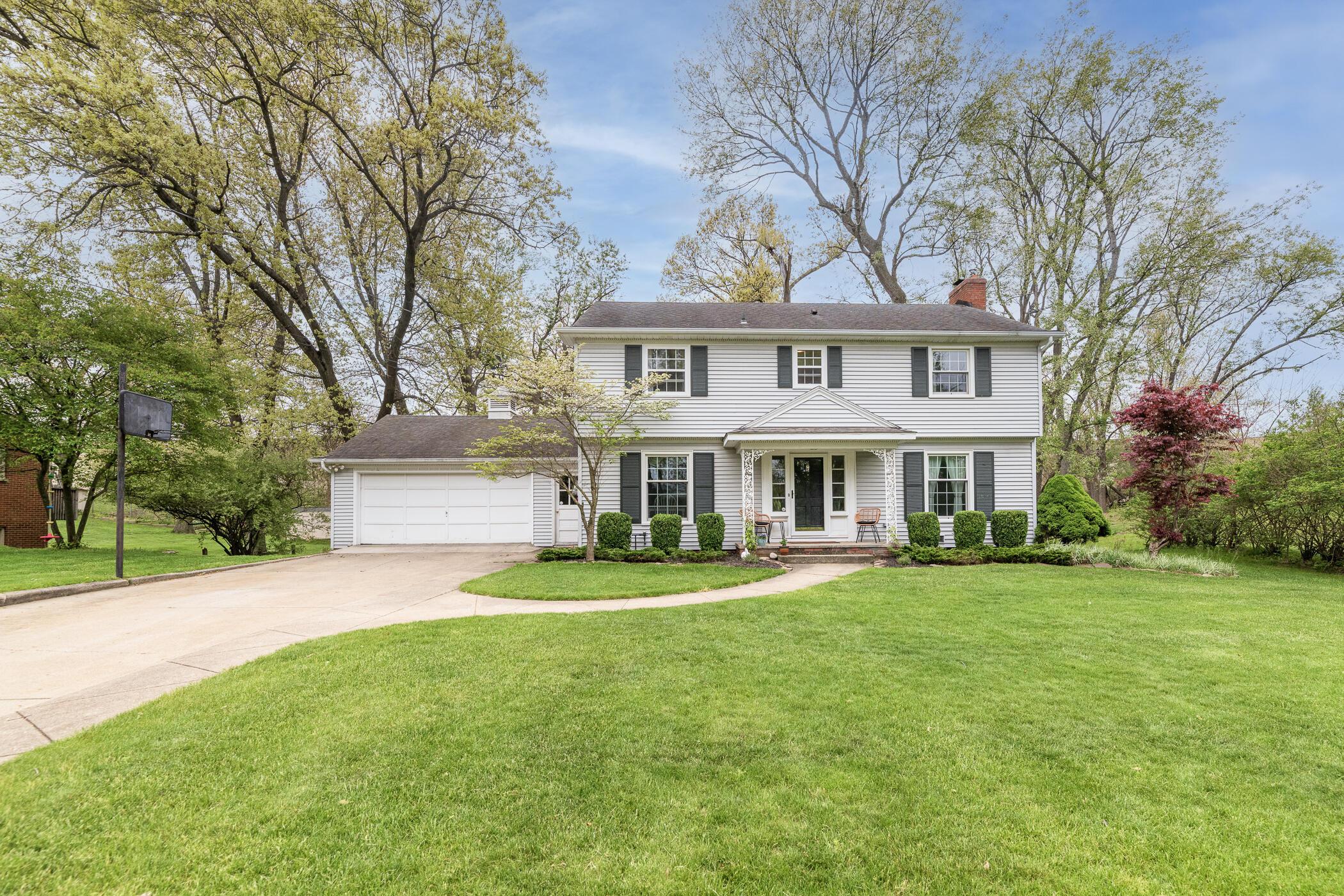 Greenbriar Dr, Portage, MI 49024
