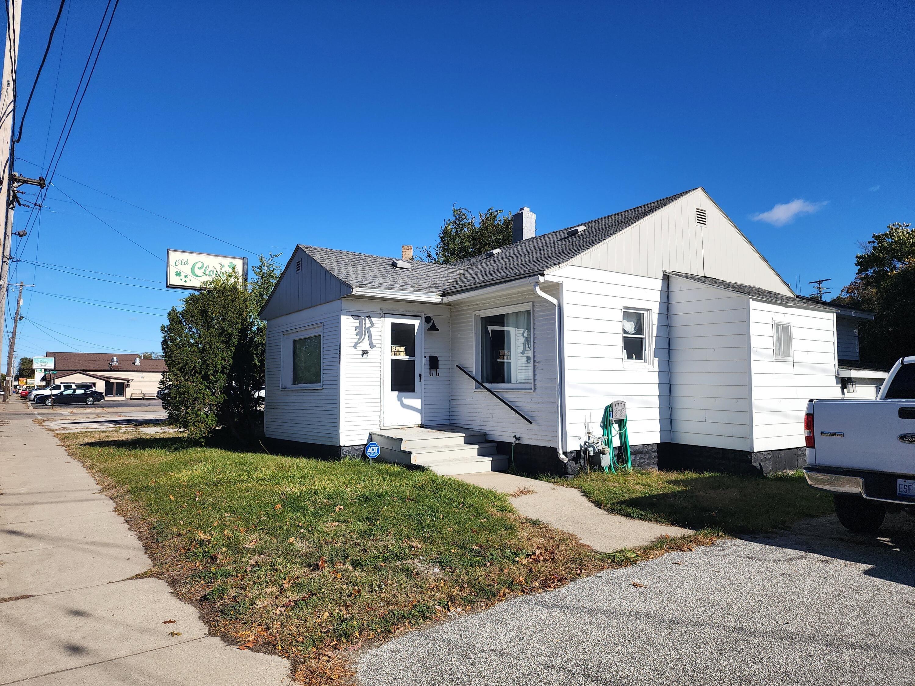 S Getty St, Muskegon, MI 49442