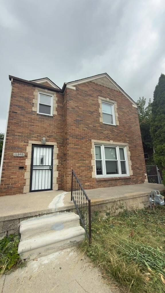 Kenmoor St, Detroit, MI 48205