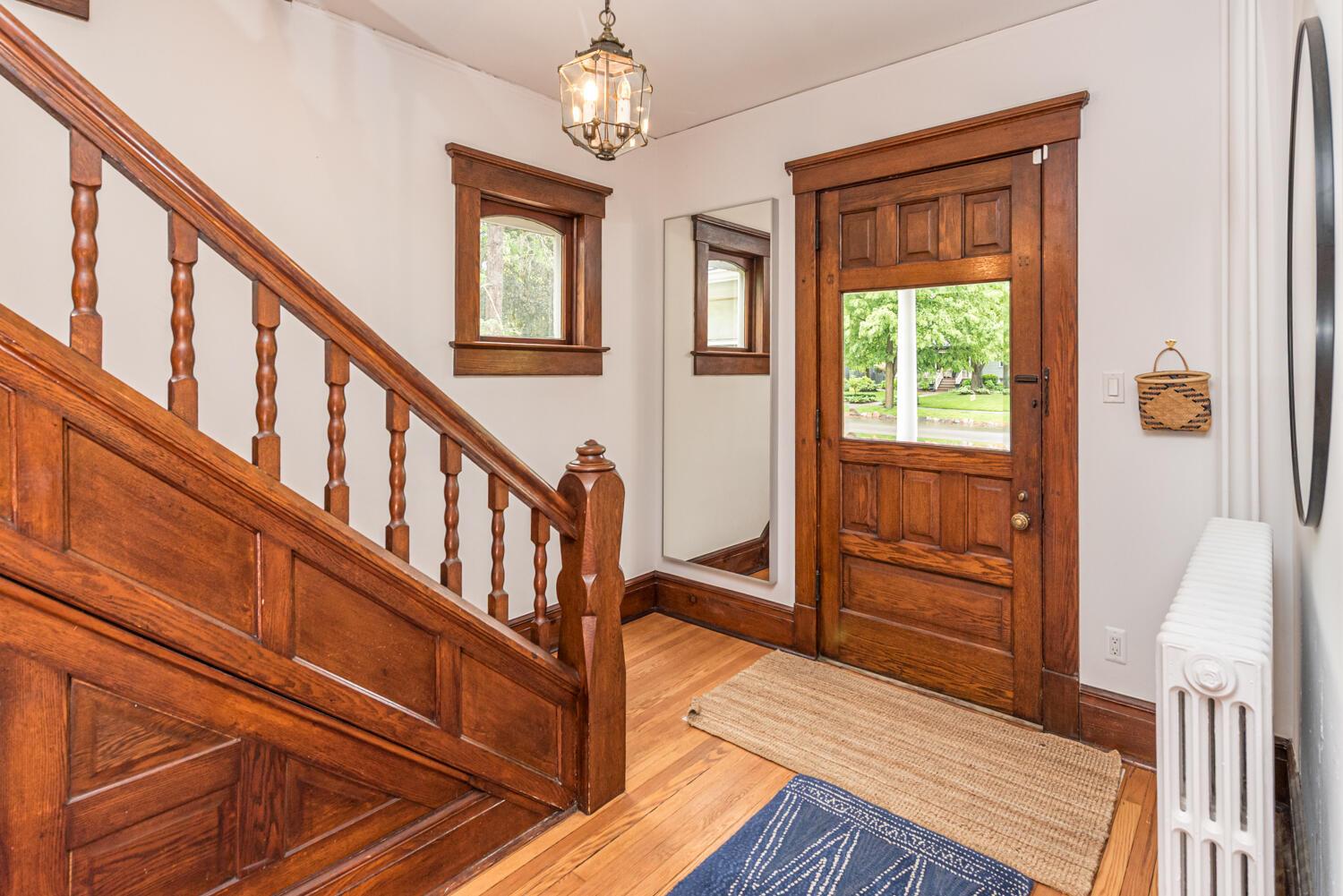 Olivia Ave, Ann Arbor, MI 48104