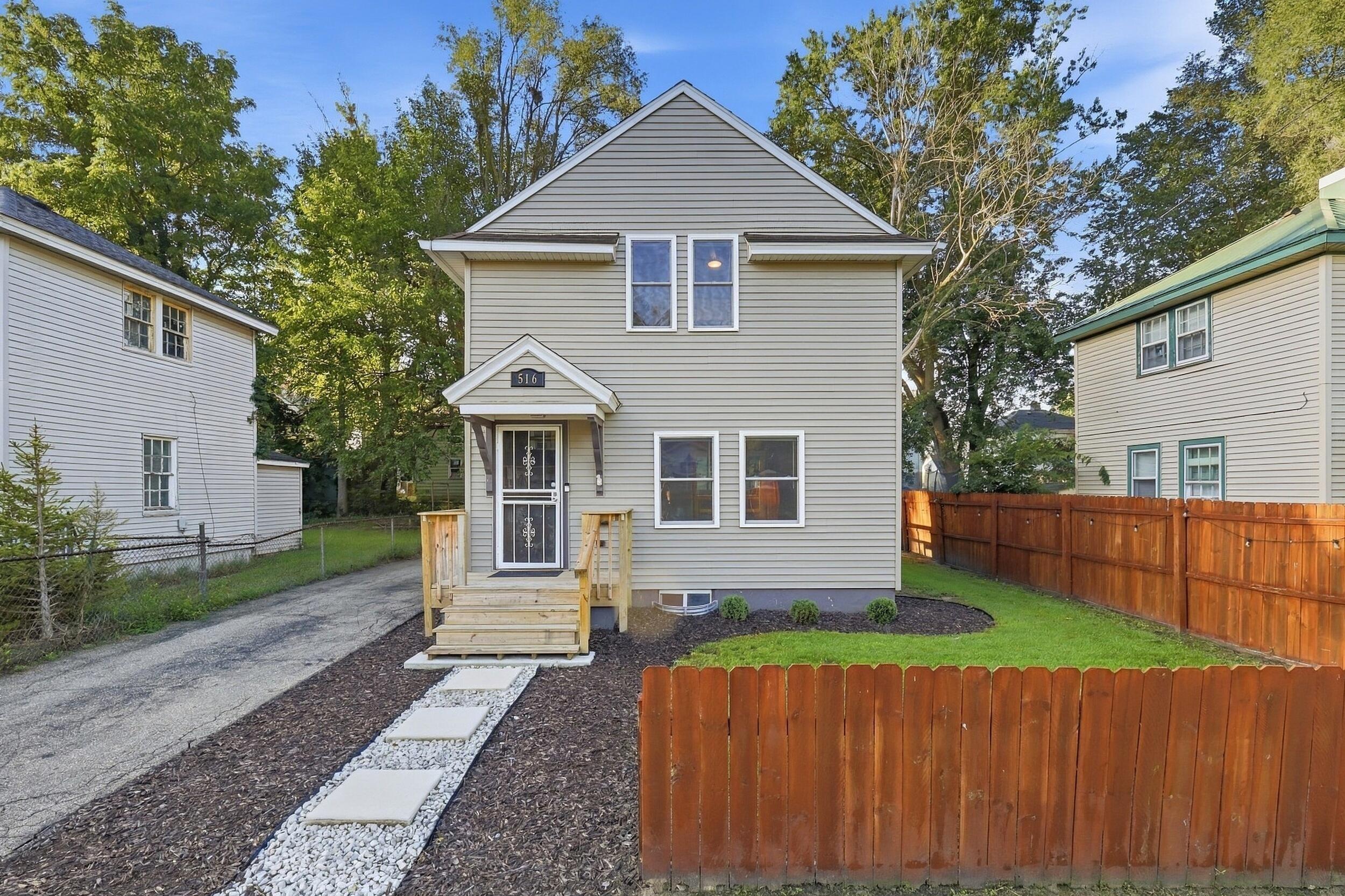 Lay Blvd, Kalamazoo, MI 49001