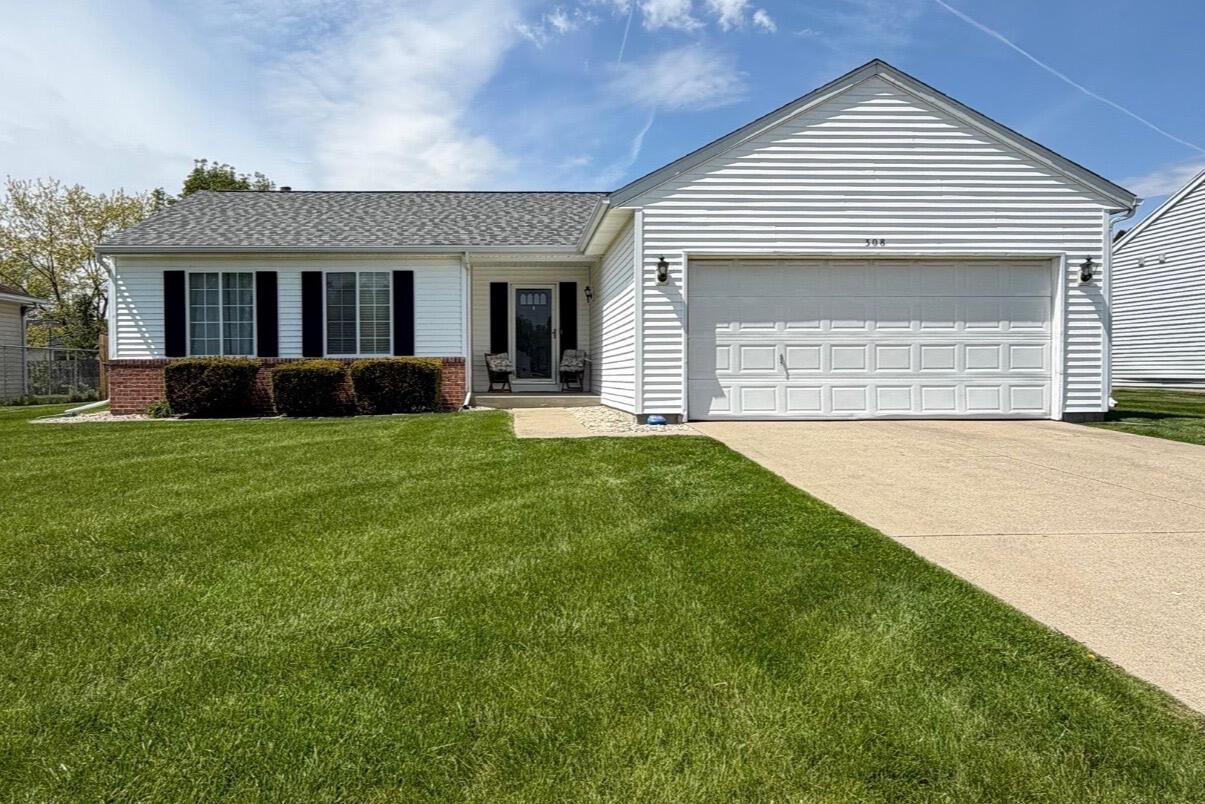 Courtney, Galesburg, MI 49053
