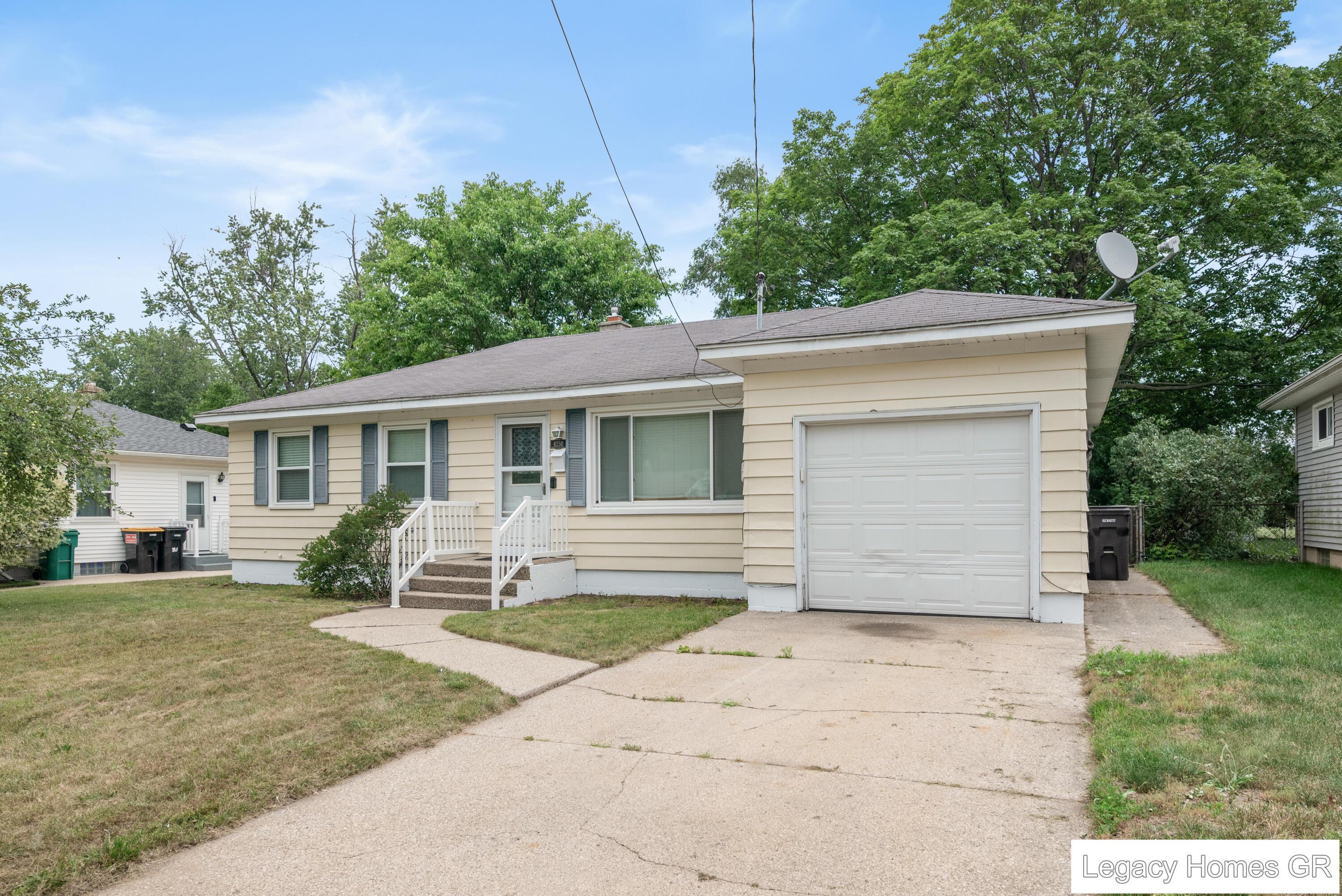 Illinois Ave Sw, Wyoming, MI 49509