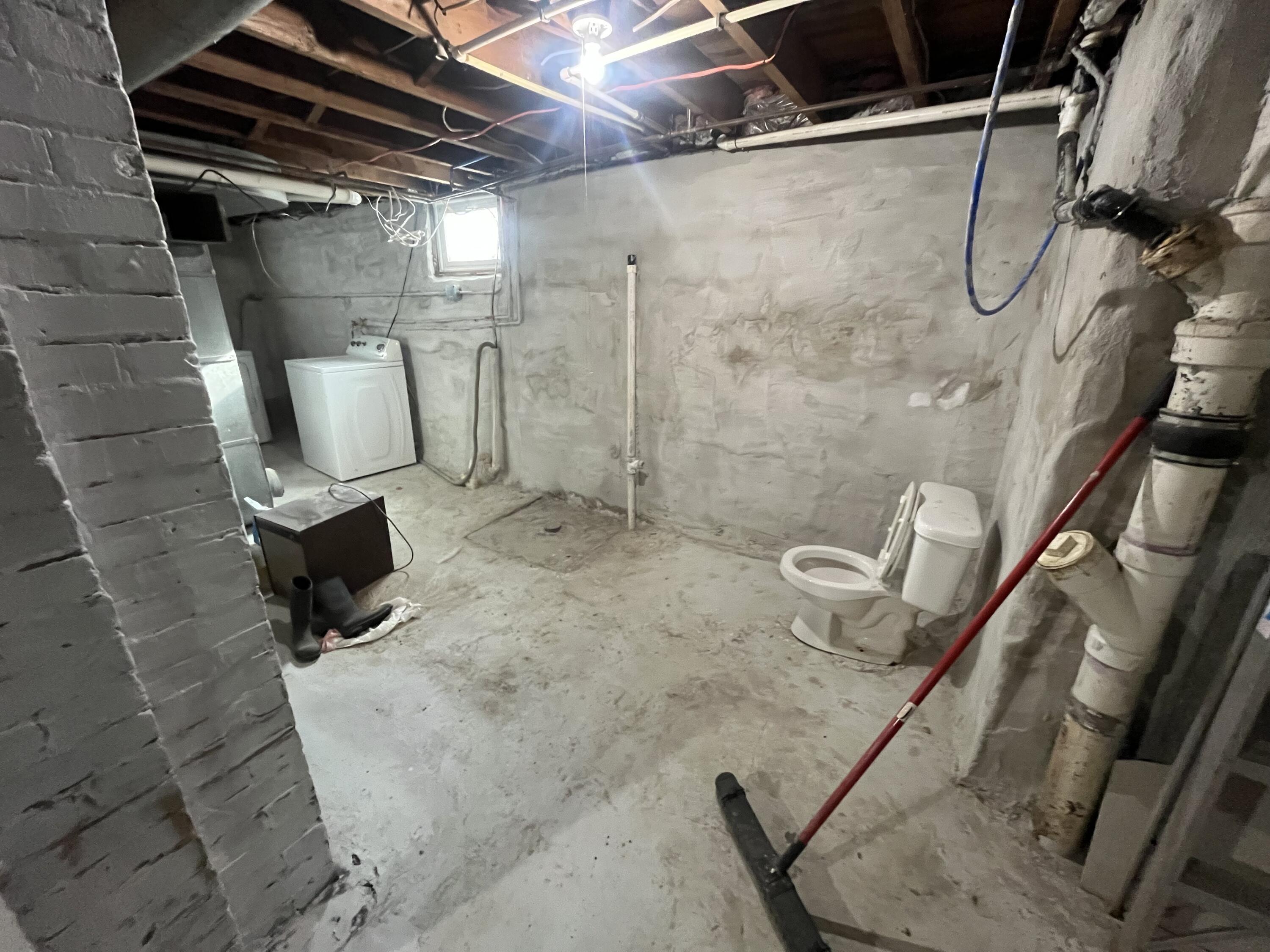 Griswold St, Jackson, MI 49203