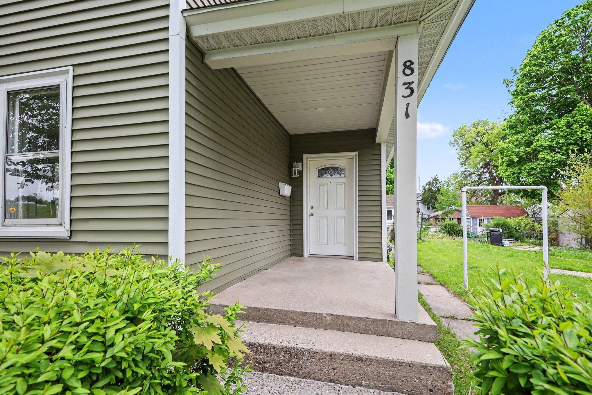 2nd St Nw, Grand Rapids, MI 49504