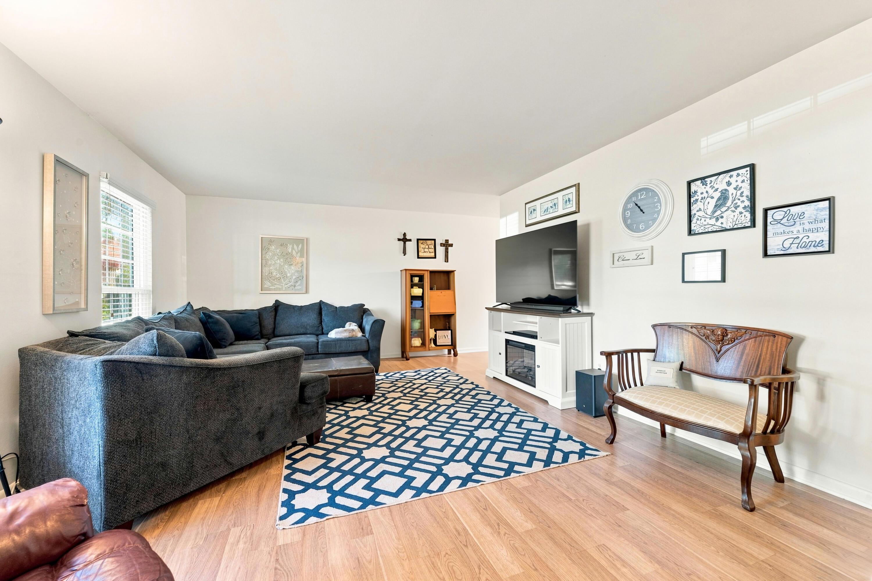 Haymac Dr, Kalamazoo, MI 49004
