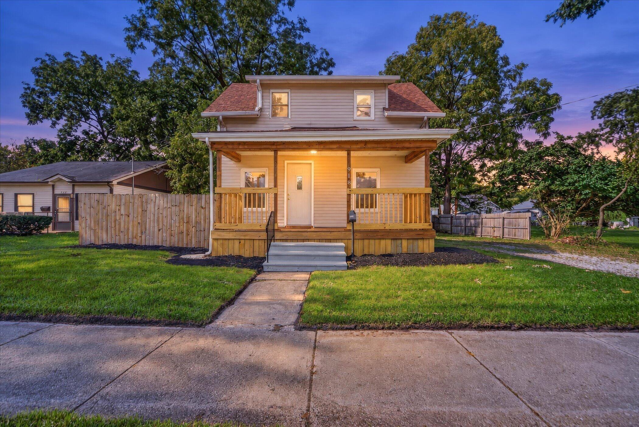 N Blackstone St, Jackson, MI 49202