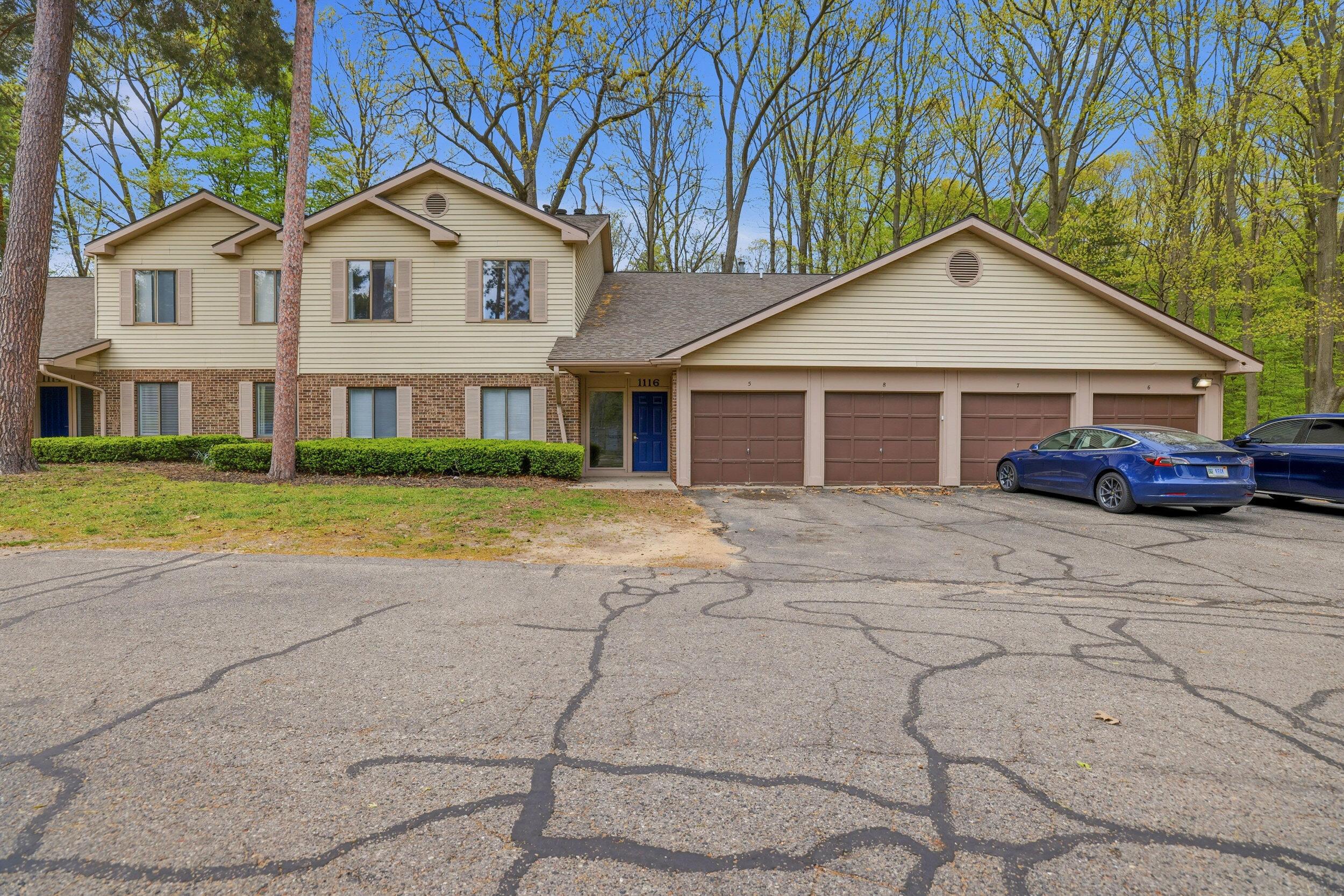 Ambertrace Ln, Holland, MI 49424