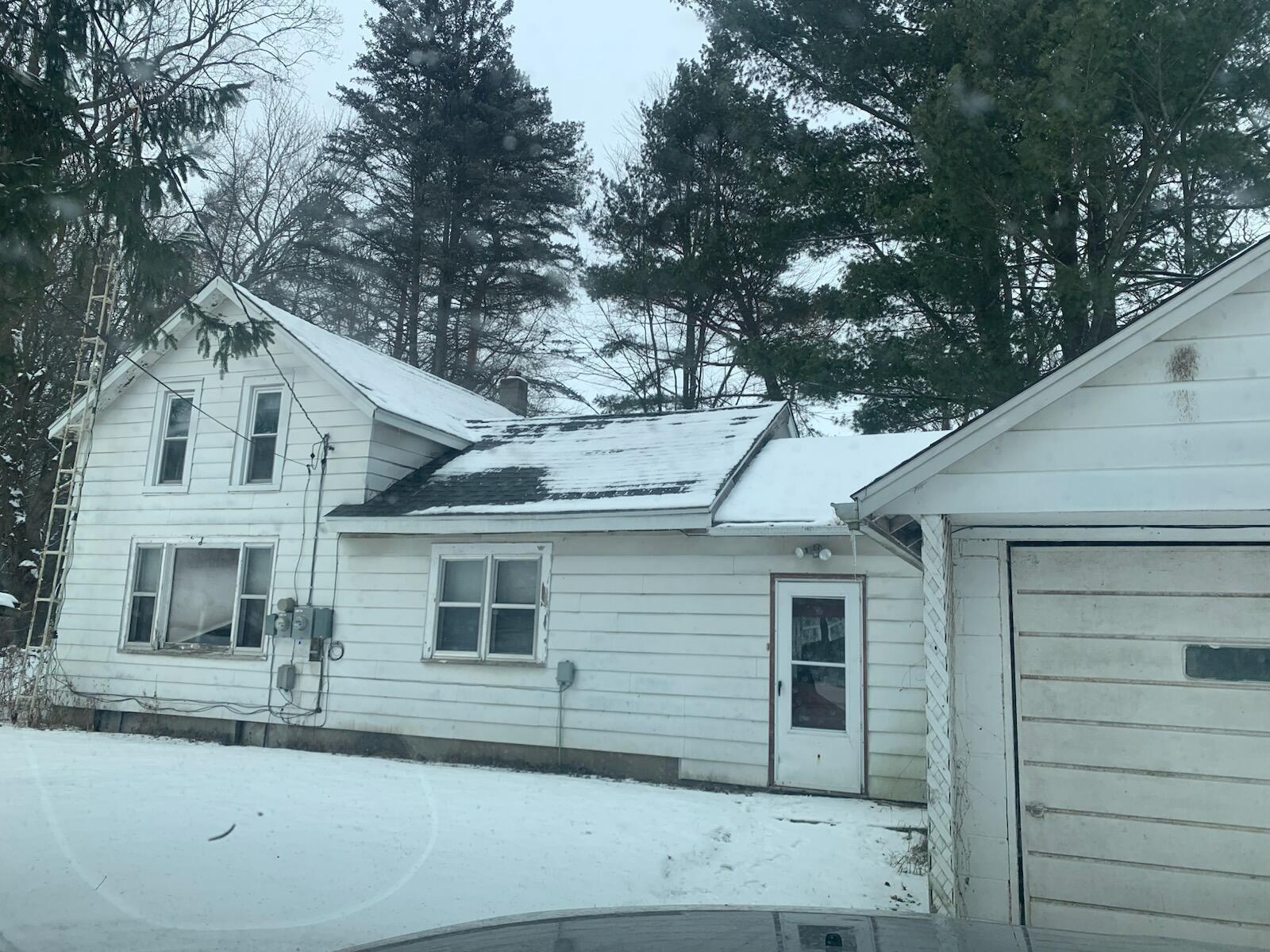 Farnsworth Rd, Lapeer, MI 48446