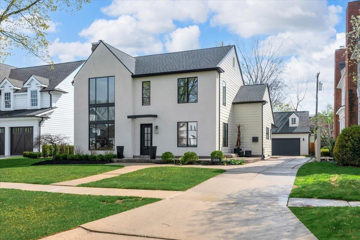 Washington Blvd, Birmingham, MI 48009