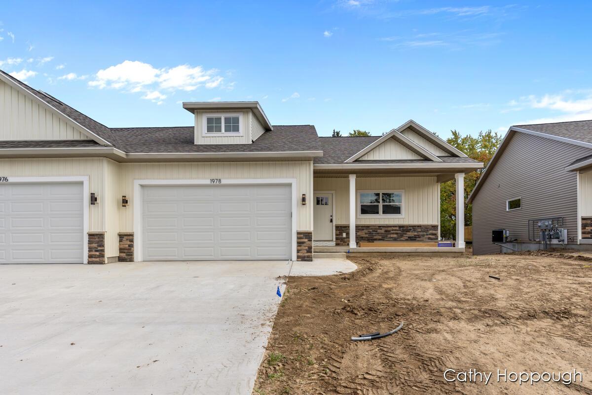Aspen Valley Ln, Ionia, MI 48846