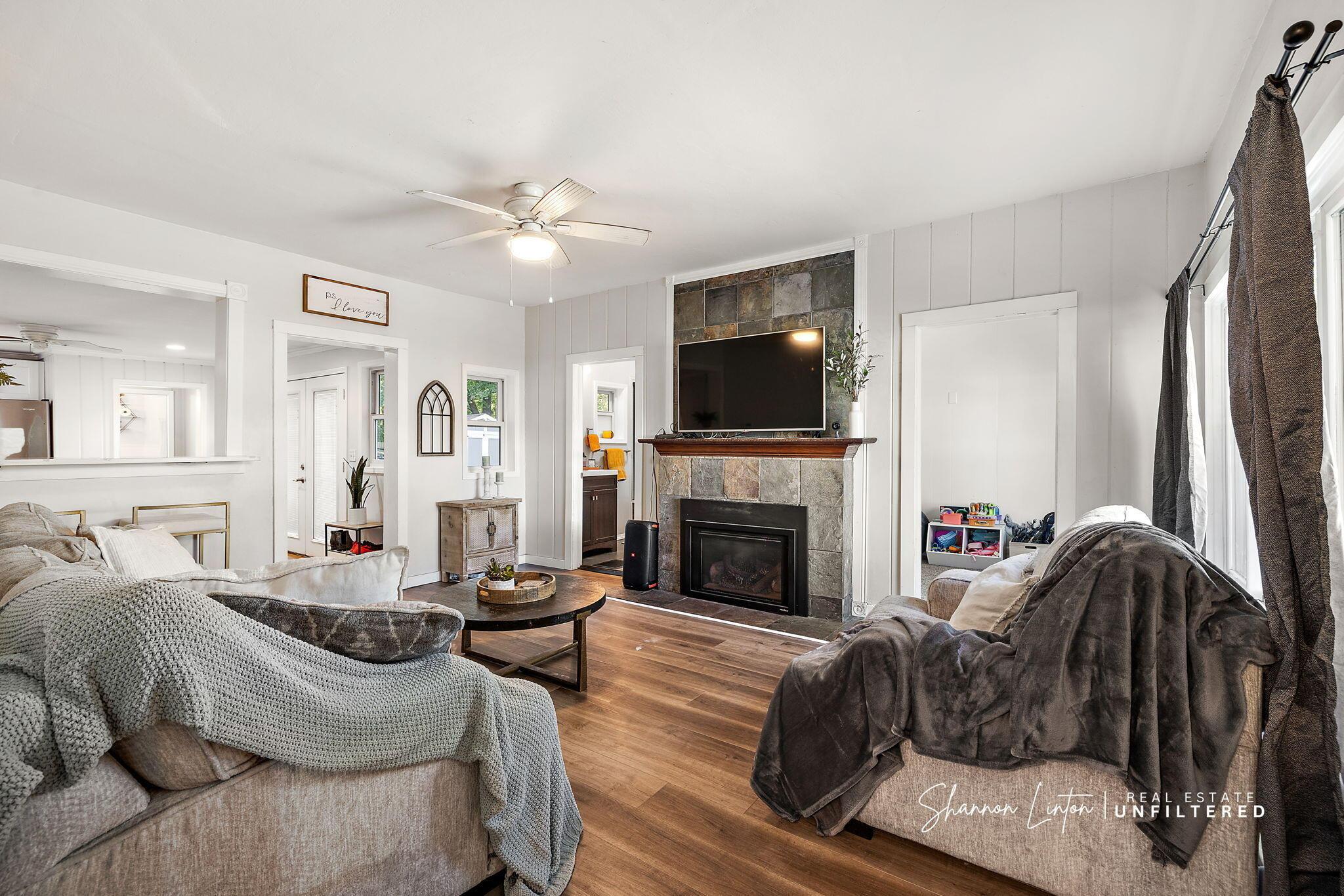 E Exchange St, Spring Lake, MI 49456