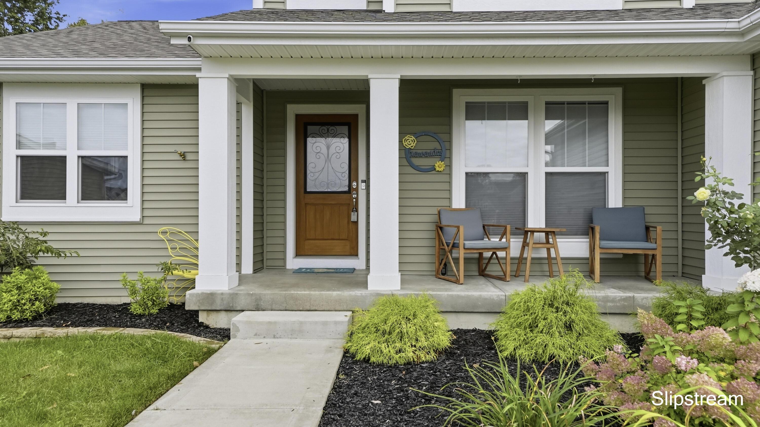 Cairo Ct Sw, Byron Center, MI 49315