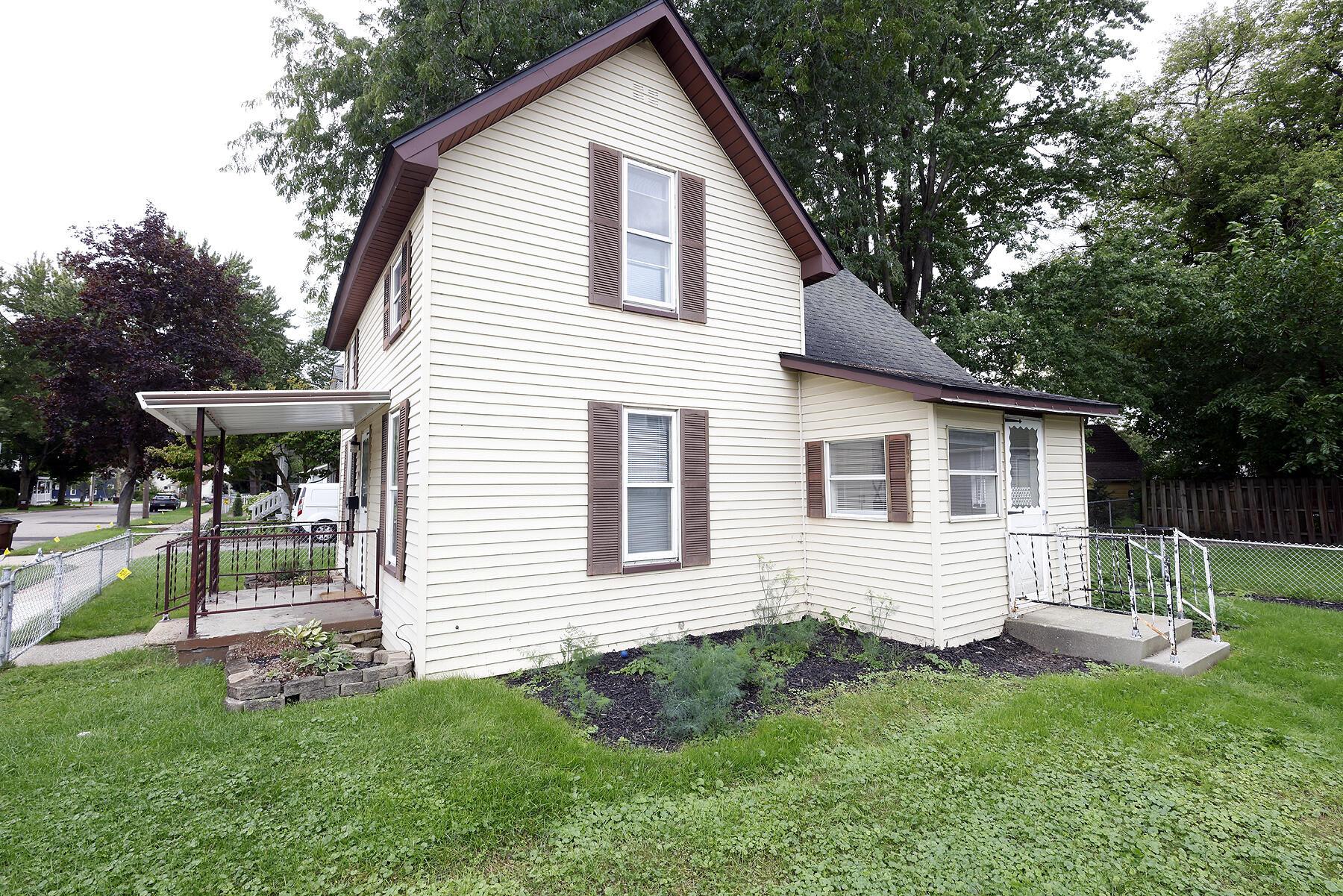 Marvin St, Milan, MI 48160