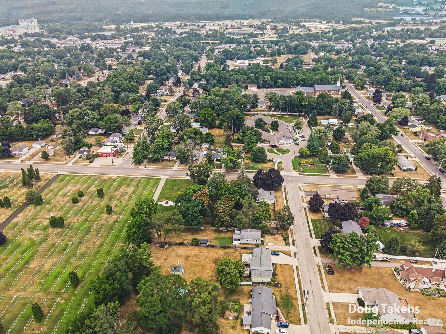 Wayburn Ave Sw, Grandville, MI 49418