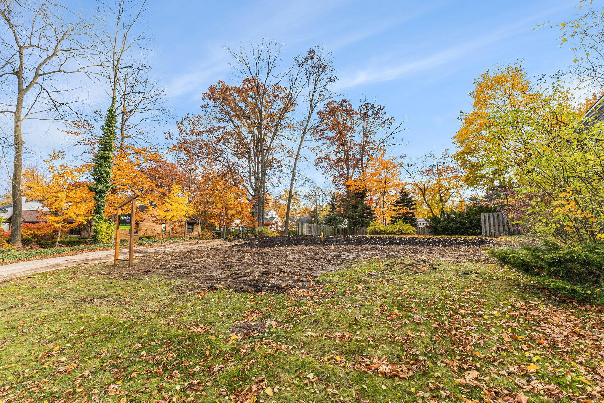 Beechwood Dr Se, Grand Rapids, MI 49506