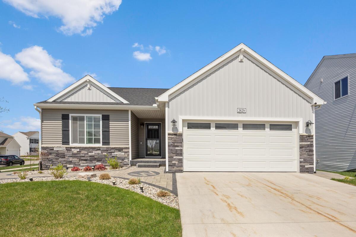 Blooming Bud Ln Se, Grand Rapids, MI 49508