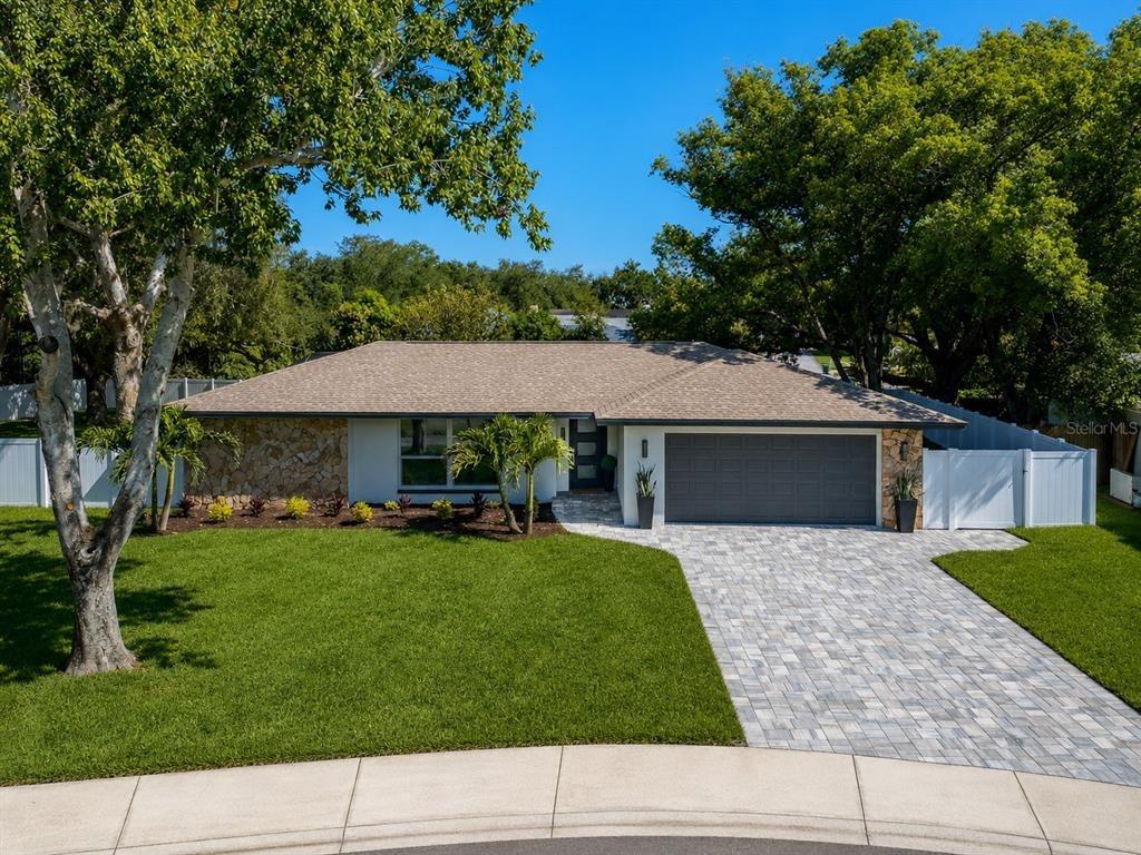 Castille Dr, Dunedin, FL 34698