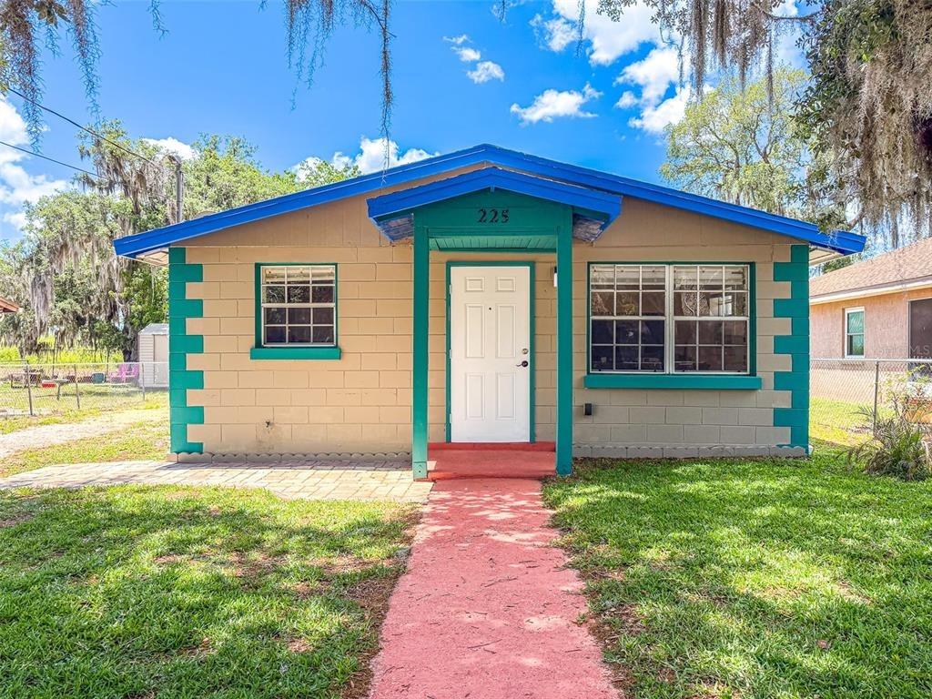 W Northside Dr, Lake Wales, FL 33853