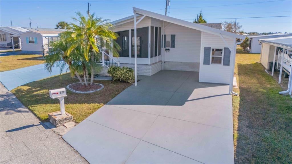 Fleetwood St, North Port, FL 34287