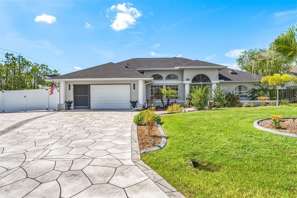 Dean Ave, Port Charlotte, FL 33954
