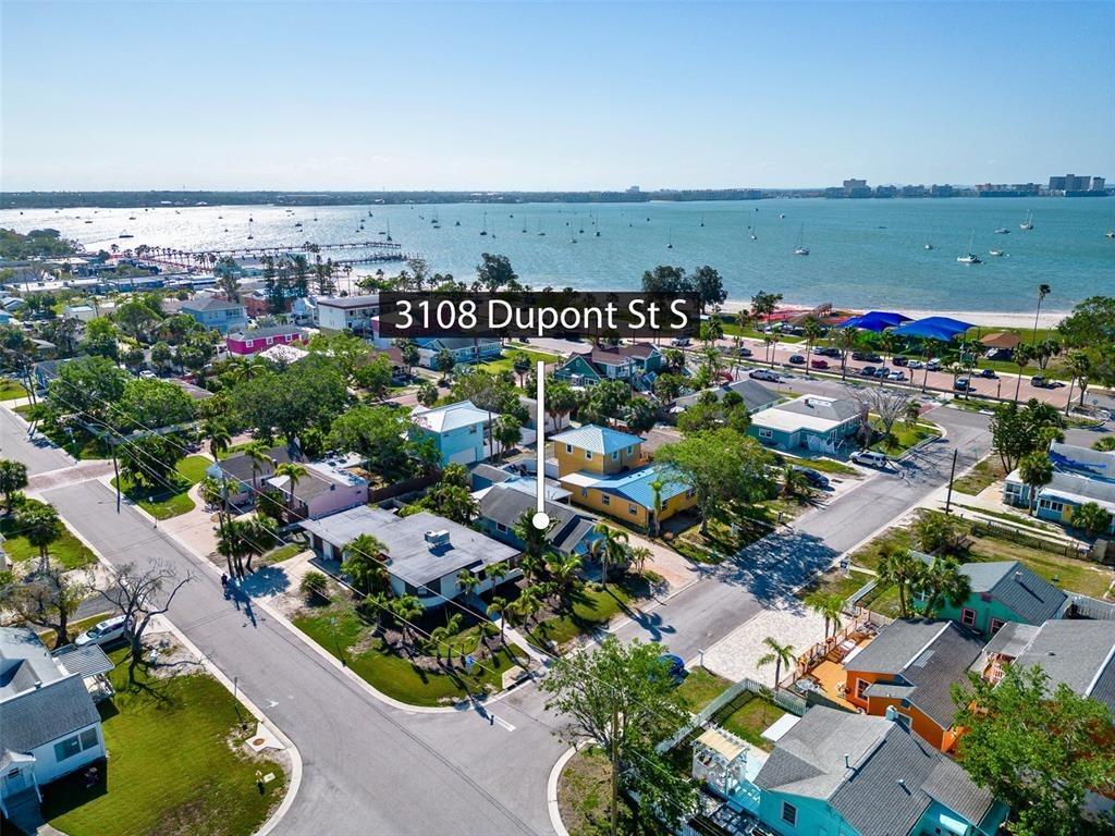 Dupont St S, Gulfport, FL 33707