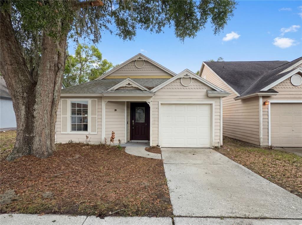 Chatham Cir, Apopka, FL 32703