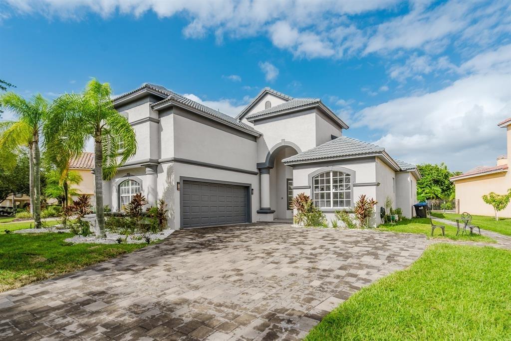 Whitney Isles Dr, Windermere, FL 34786