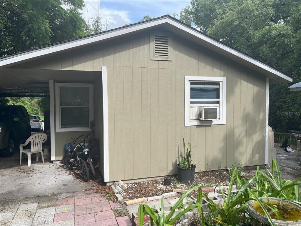Douglas Ave, Clearwater, FL 33755