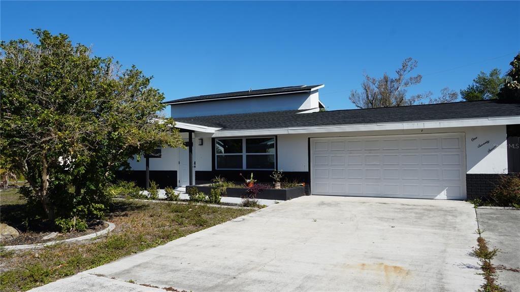 Dowling Ave Ne, Port Charlotte, FL 33952